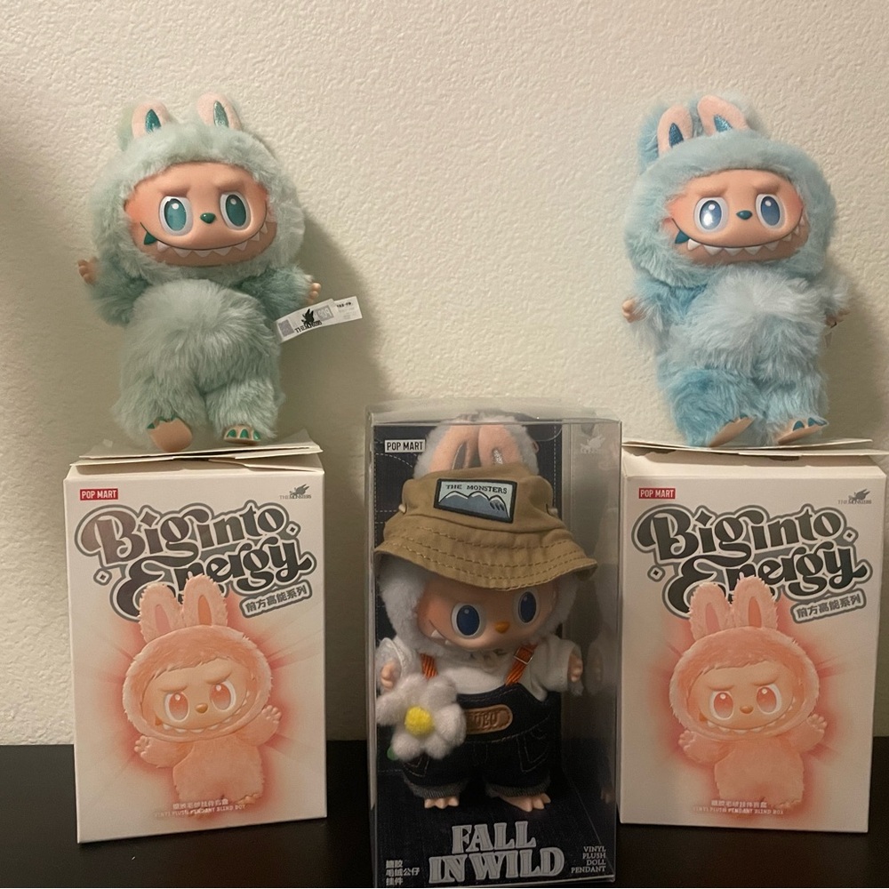 Pop Mart Big into Energy Labubu - Serenity (green)